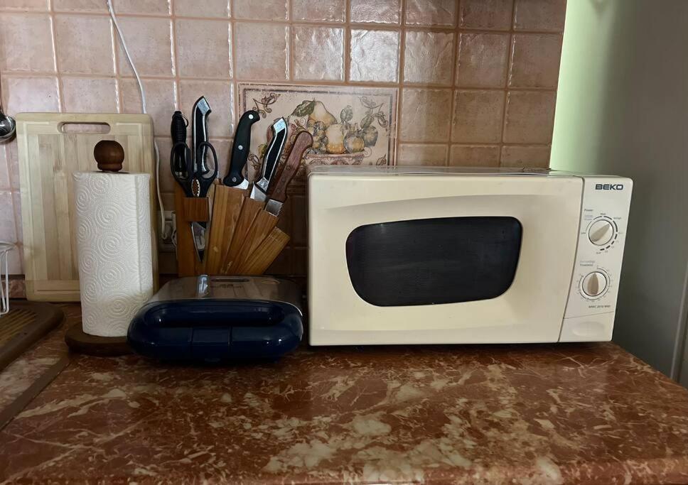 Central Tirana Flat Near Bazaar Ngoại thất bức ảnh